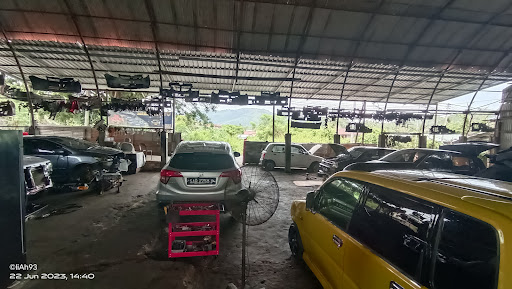 RL AUTO GARAGE