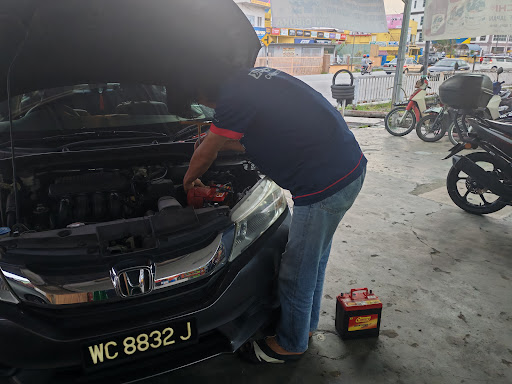 Bateri Laju (Seri Kembangan)