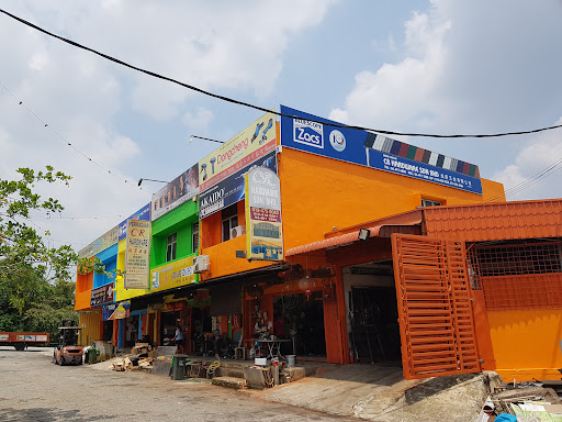 CR HARDWARE SDN BHD (HQ)